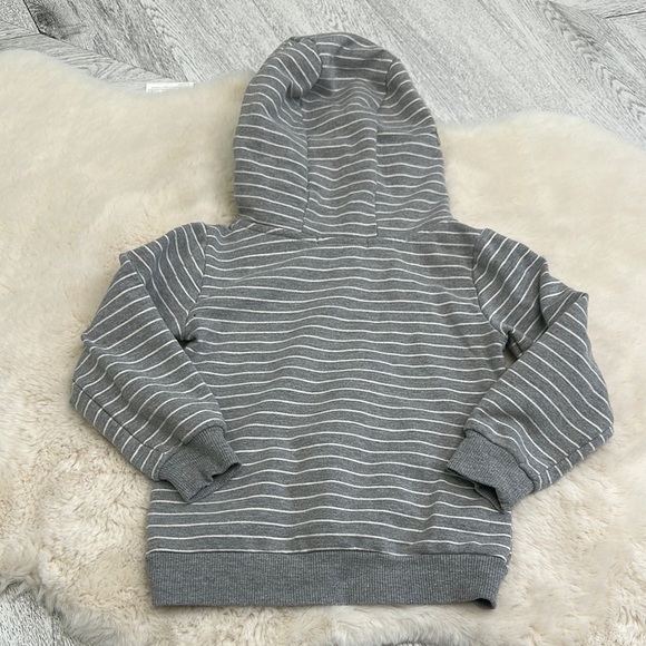 Tommy Bahama - Striped Gray Hoodie and Olive Pants Set - Picture 3 of 9